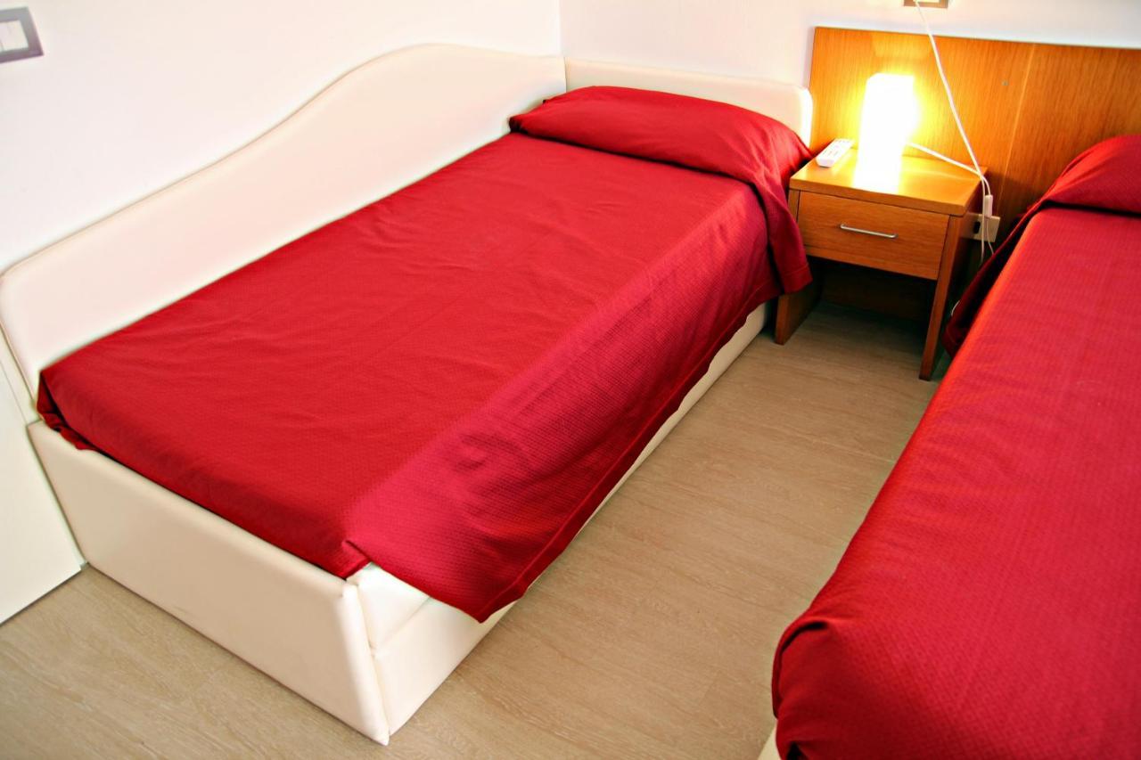 Hotel Morolli Rimini Exteriér fotografie
