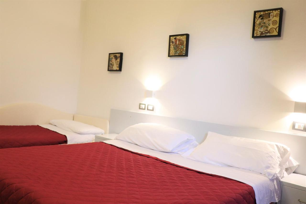 Hotel Morolli Rimini Exteriér fotografie