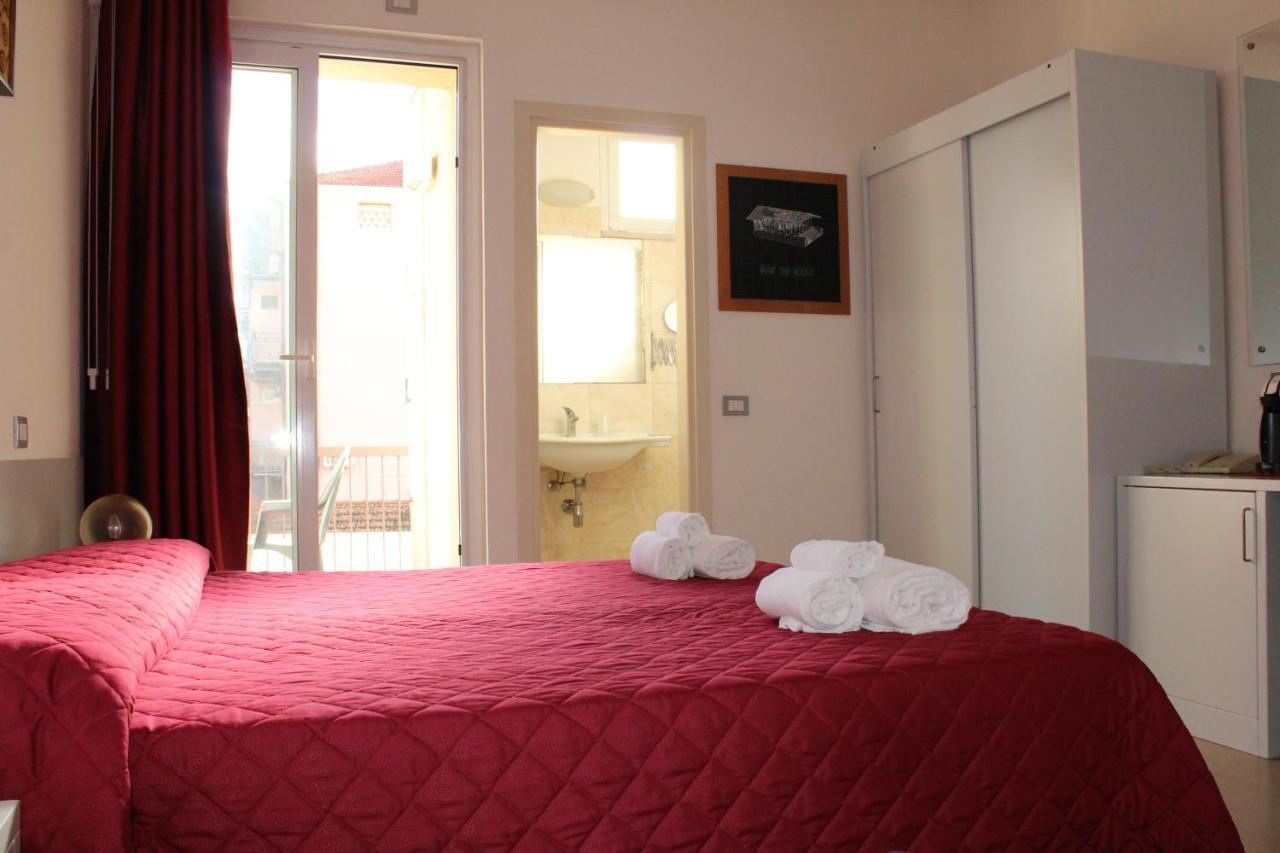 Hotel Morolli Rimini Exteriér fotografie