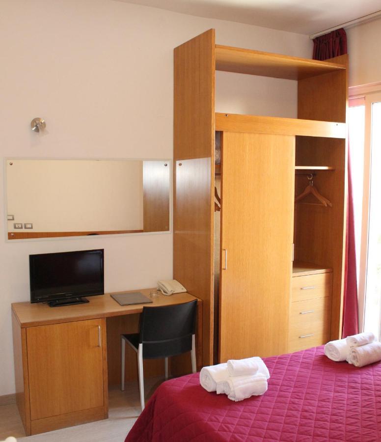 Hotel Morolli Rimini Exteriér fotografie